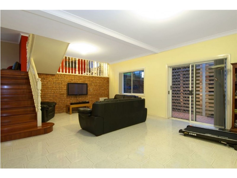 114 Delaney Drive, Baulkham Hills NSW 2153