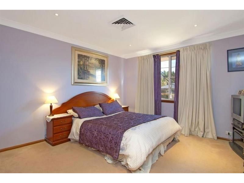 40 Canyon Road, Baulkham Hills NSW 2153