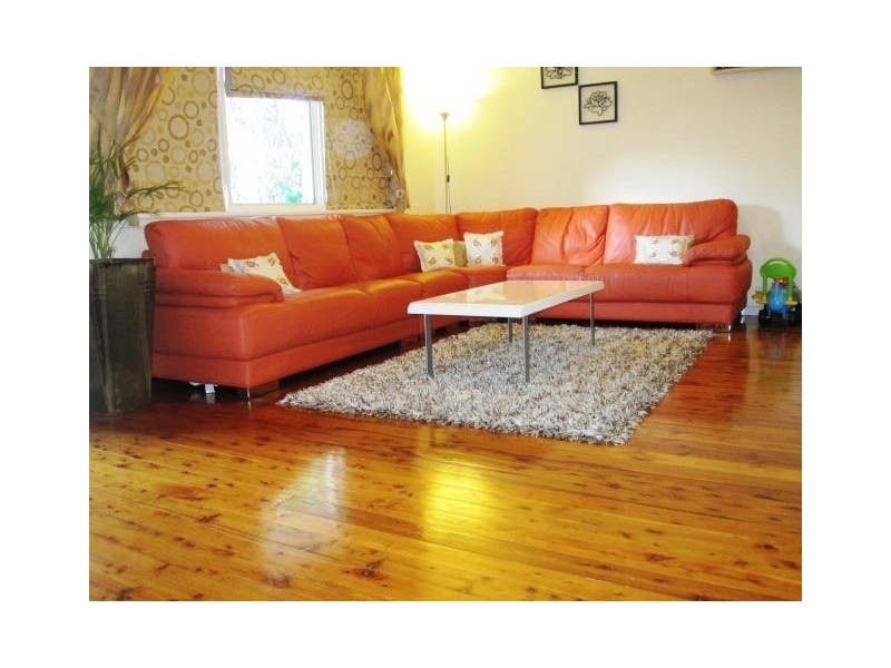 23 Favell Street, Toongabbie NSW 2146