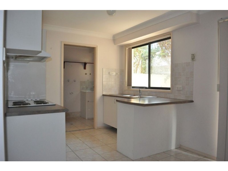 2/5-7 Bando Road, Girraween NSW 2145