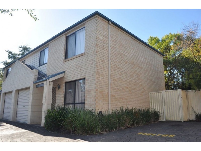 2/5-7 Bando Road, Girraween NSW 2145