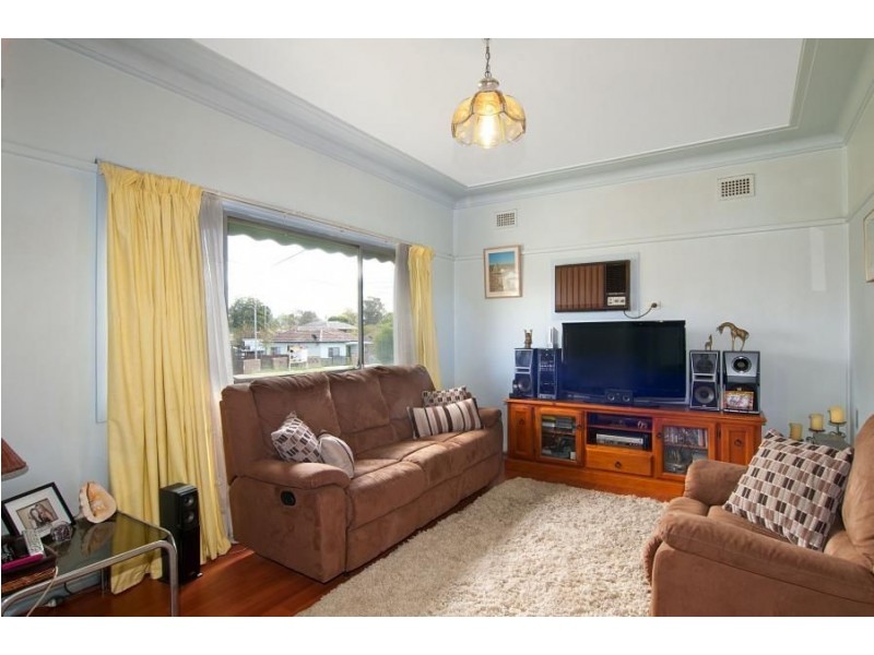 10 Mark Street, Merrylands NSW 2160