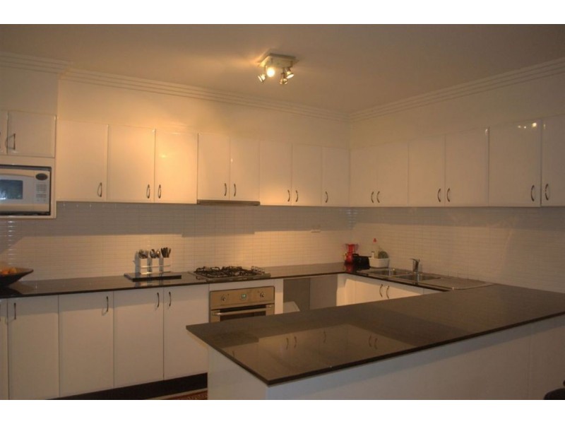 12/40-42 Jenner Street, Baulkham Hills NSW 2153