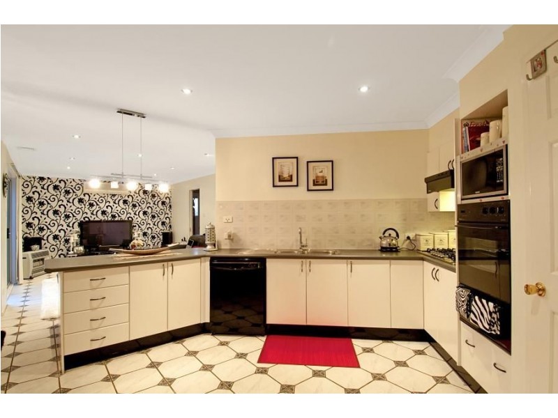 4 Braekell Place, Kellyville NSW 2155