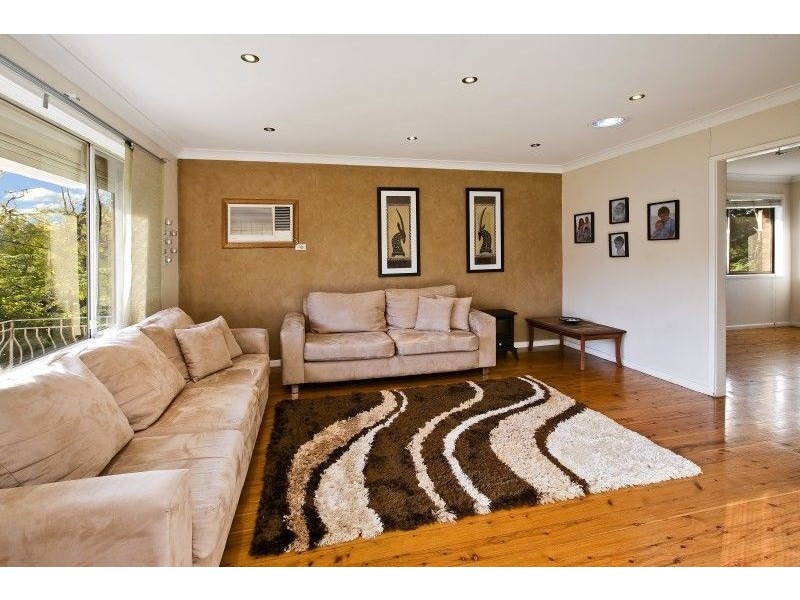 11 Model Farms Road, Winston Hills NSW 2153