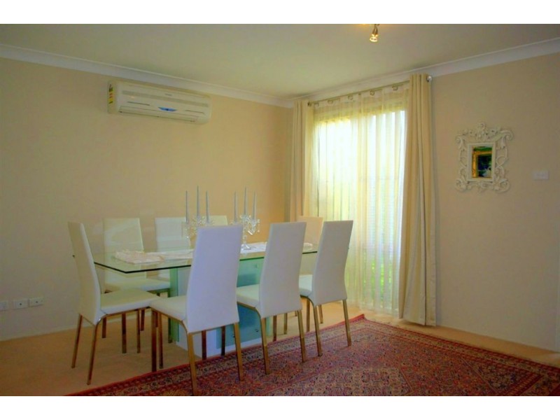 5 Persimmon Way, Glenwood NSW 2768