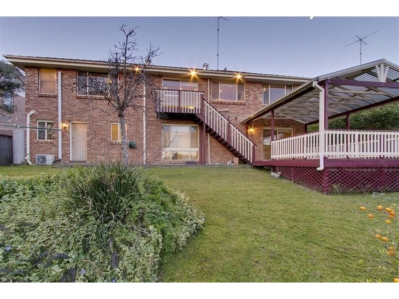 92 Ridgecrop Drive, Castle Hill NSW 2154