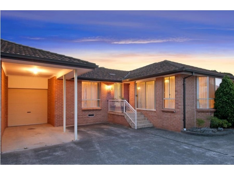 2/109 Hammers Road, Northmead NSW 2152