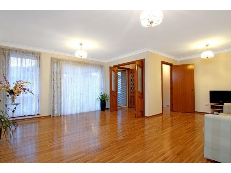 2/109 Hammers Road, Northmead NSW 2152