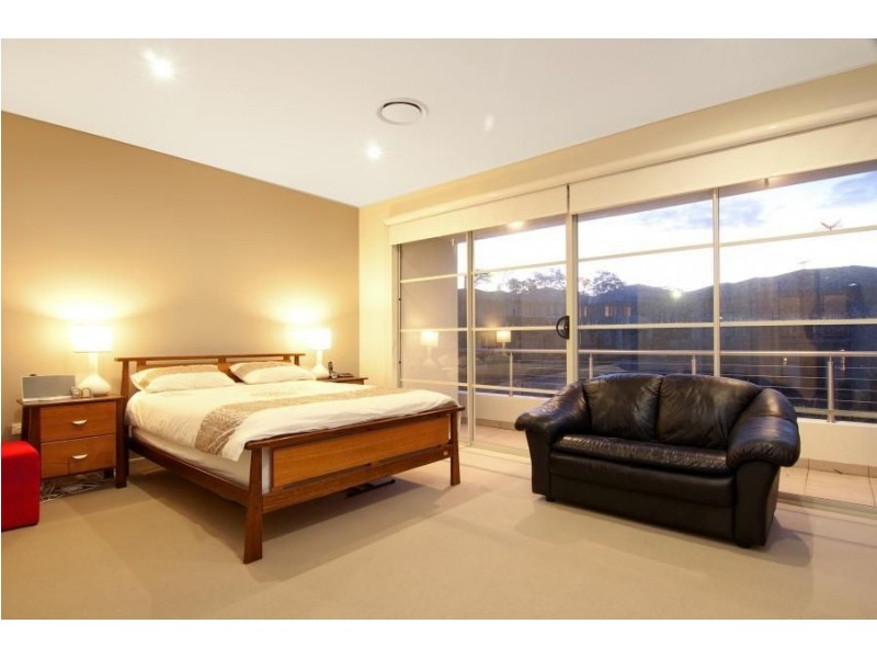 8 Ridgemark Place, Bella Vista NSW 2153