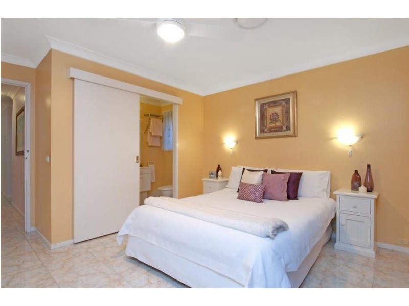 8 Ridgemont Place, Kings Park NSW 2148