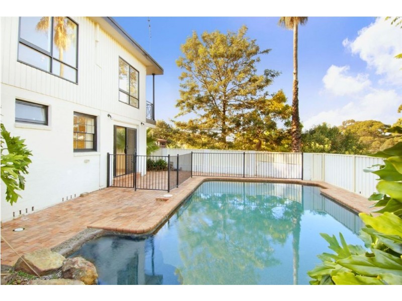 1 Eve Place, Winston Hills NSW 2153