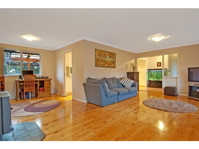 4 Warumbui Avenue, Baulkham Hills NSW 2153