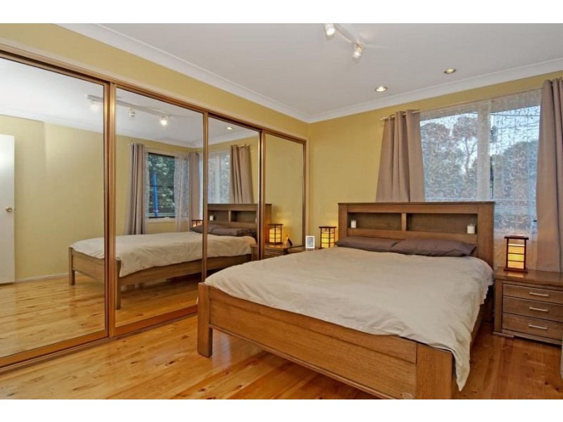 4 Warumbui Avenue, Baulkham Hills NSW 2153