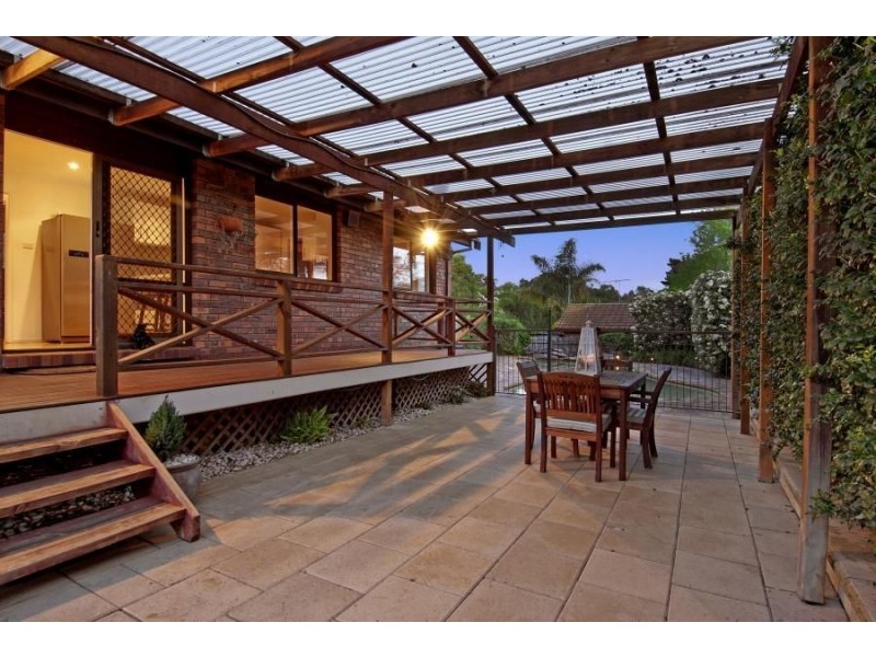 4 Warumbui Avenue, Baulkham Hills NSW 2153