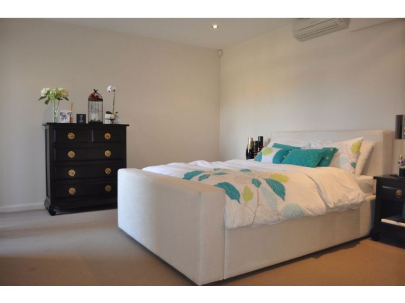 12 22-26 Mercer Street, Castle Hill NSW 2154