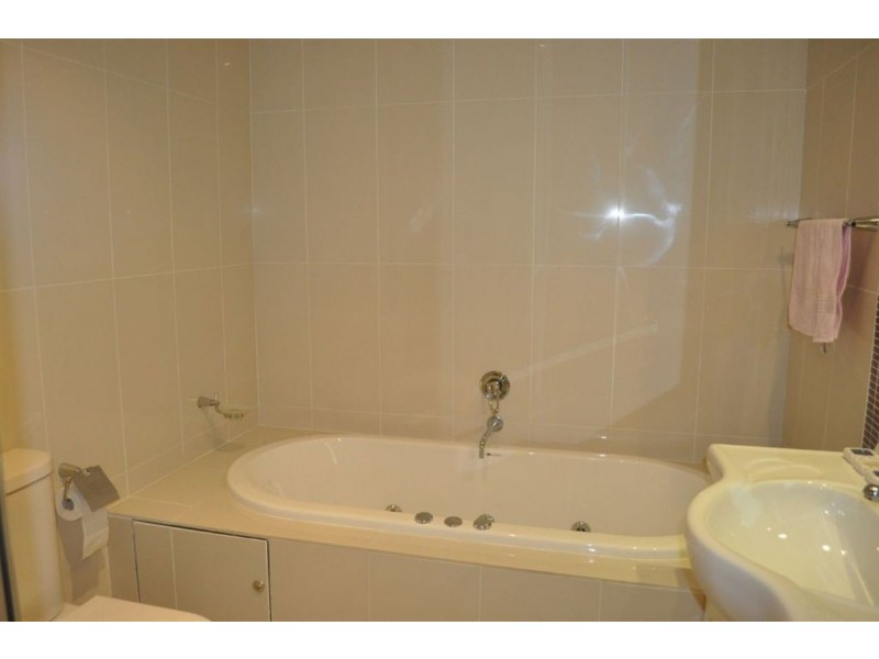 12 22-26 Mercer Street, Castle Hill NSW 2154