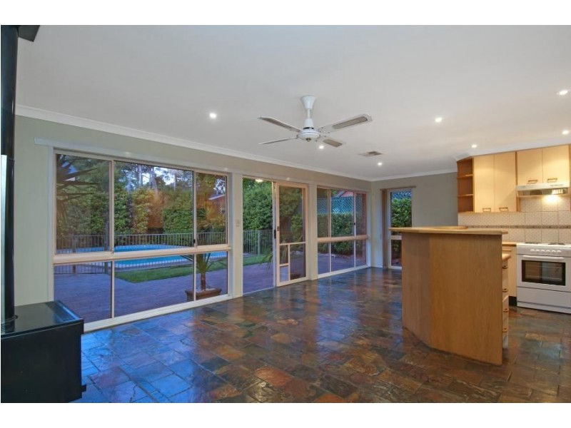 19 Dawes Avenue, Castle Hill NSW 2154