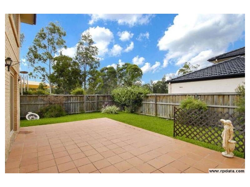 22 Macquarie Ave, Kellyville NSW 2155