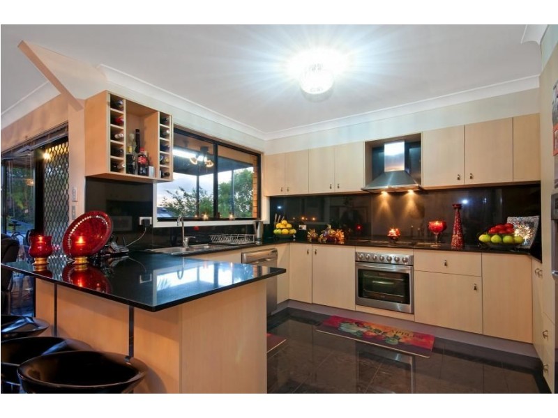 15 Somerset Drive, North Rocks NSW 2151