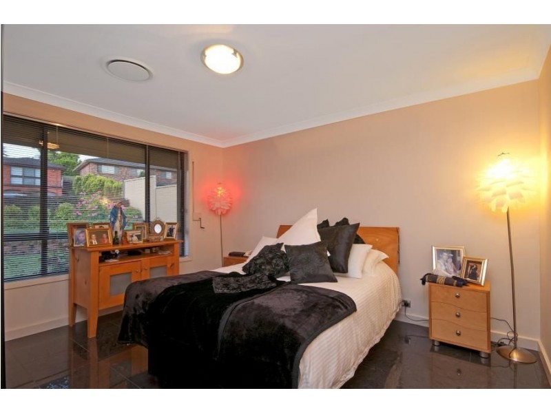 15 Somerset Drive, North Rocks NSW 2151