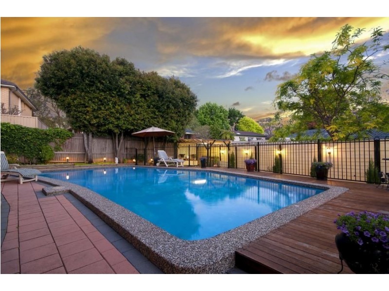 15 Somerset Drive, North Rocks NSW 2151