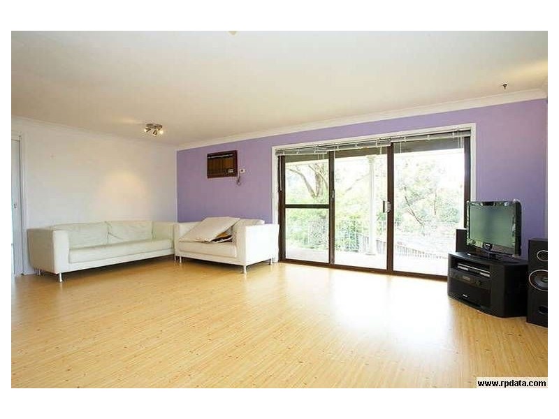 32 Lockhart Avenue, Castle Hill NSW 2154