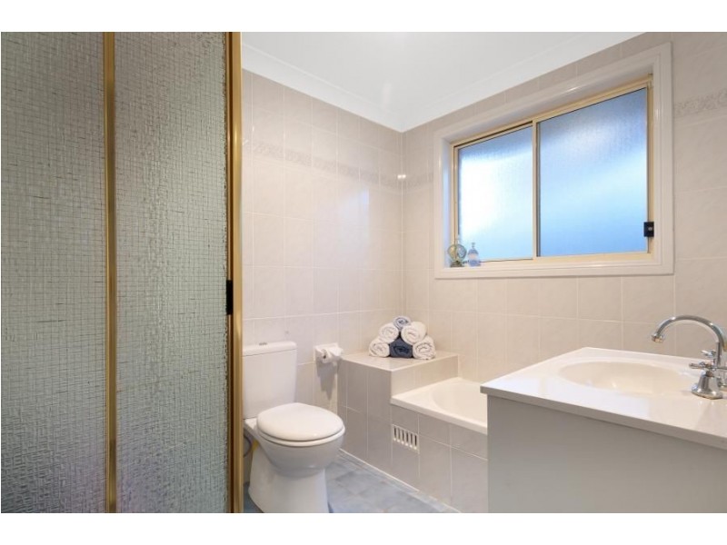 12 Ridgemont Place, Kings Park NSW 2148