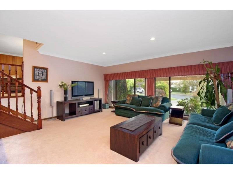 7 Englart Place, Baulkham Hills NSW 2153