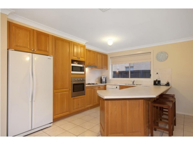 34 Millcroft Way, Beaumont Hills NSW 2155