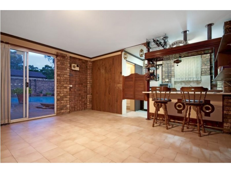 261 Madagascar Drive, Kings Park NSW 2148