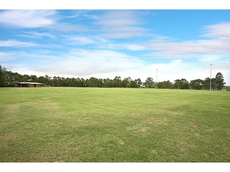 6 Edna Avenue, Toongabbie NSW 2146