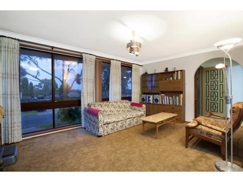 58 Faulkland Crescent, Kings Park NSW 2148