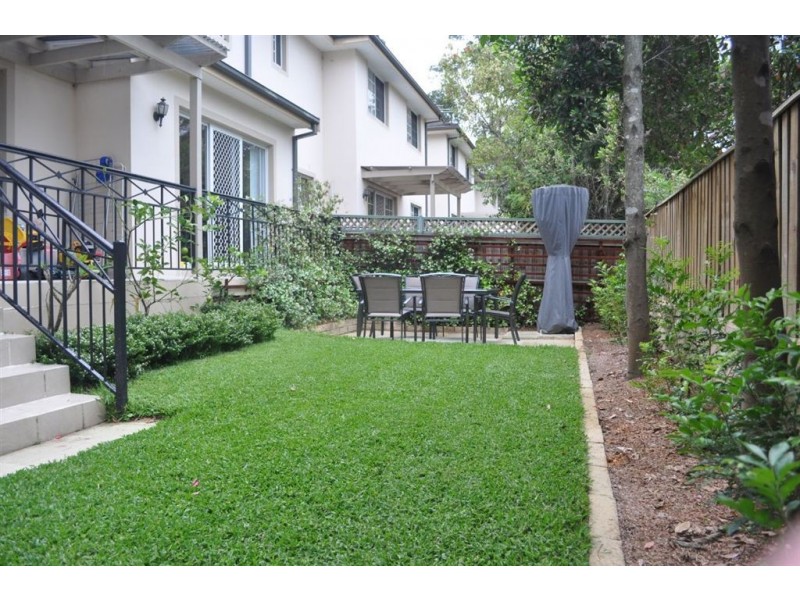 4/25 Jenner Street, Baulkham Hills NSW 2153