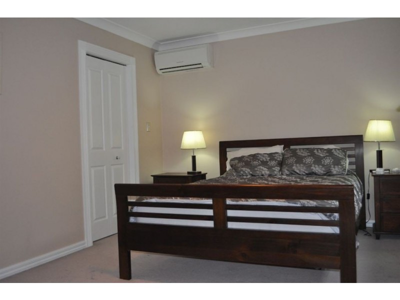 4/25 Jenner Street, Baulkham Hills NSW 2153