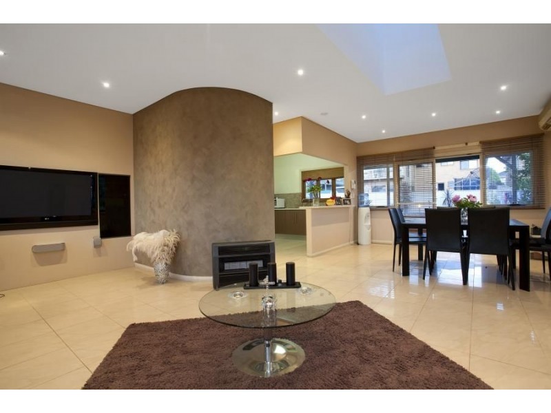 25 Oleander Avenue, Baulkham Hills NSW 2153