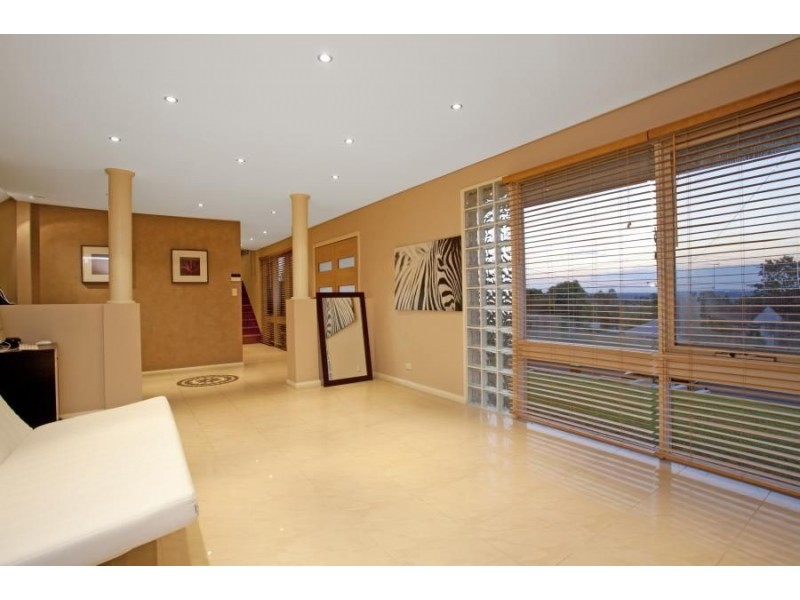 25 Oleander Avenue, Baulkham Hills NSW 2153