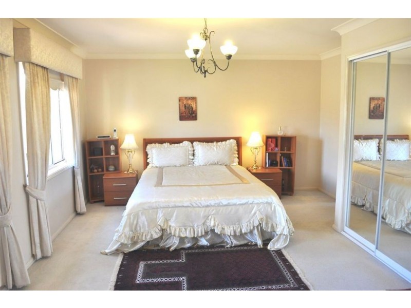 10 Winslow Avenue, Castle Hill NSW 2154