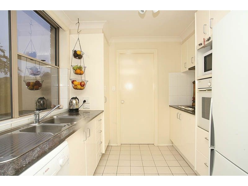 33 Castle Pines Drive, Baulkham Hills NSW 2153