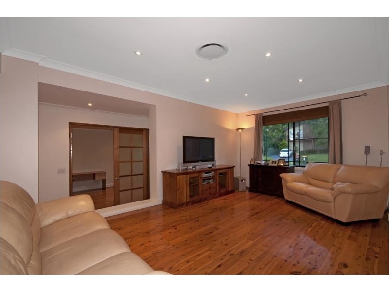 11 Virginia Avenue, Baulkham Hills NSW 2153