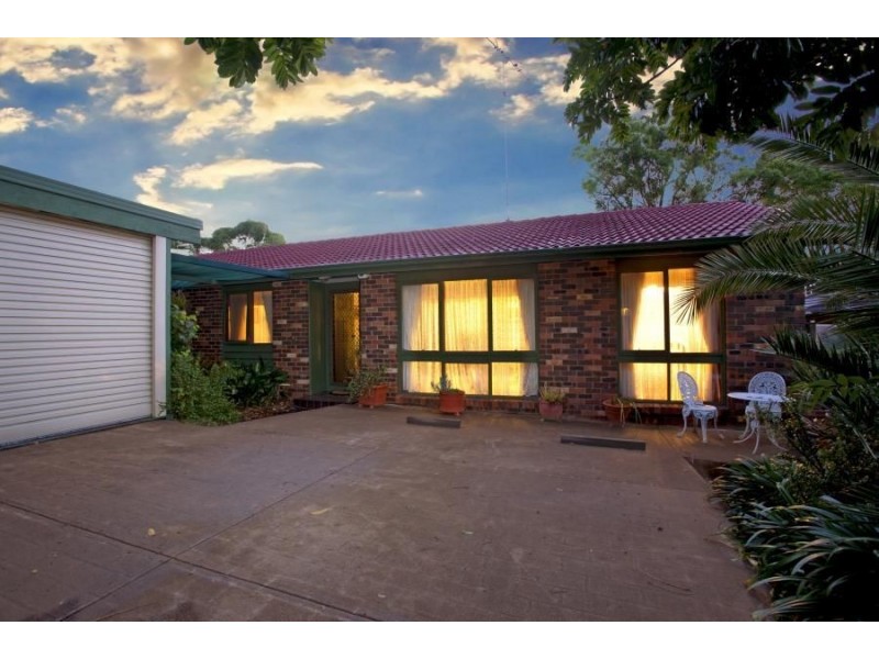 18 Jamberoo Avenue, Baulkham Hills NSW 2153