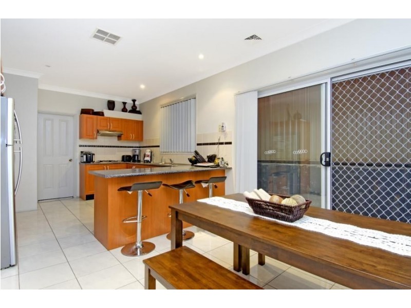 6 Mangalore Drive, Winston Hills NSW 2153