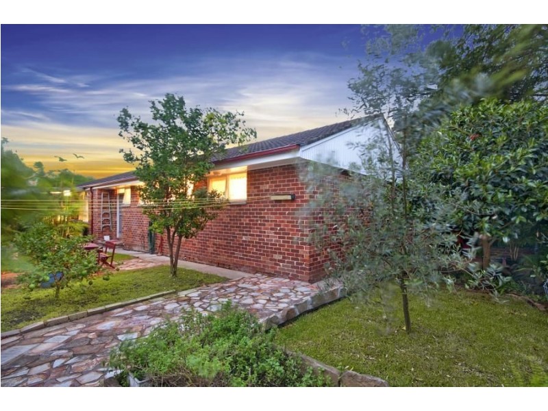 1 Echo Place, Winston Hills NSW 2153