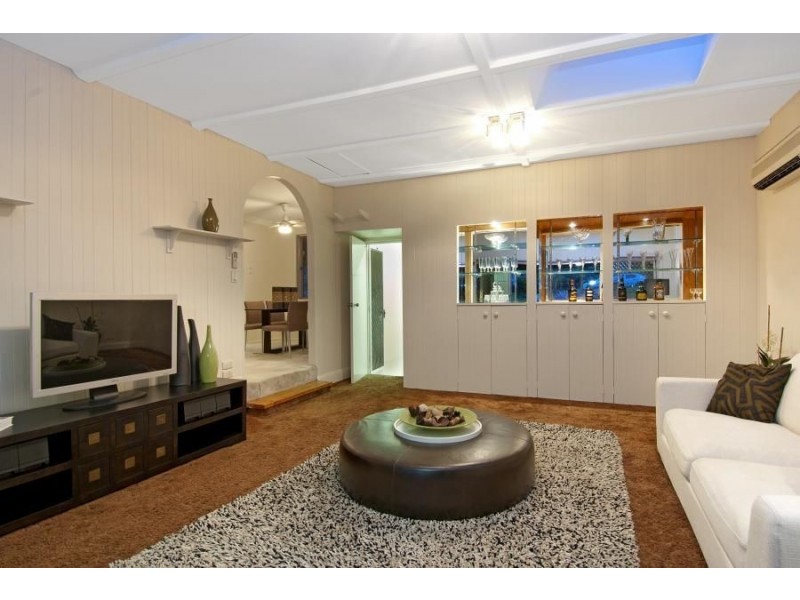 4 Oleander Avenue, Baulkham Hills NSW 2153