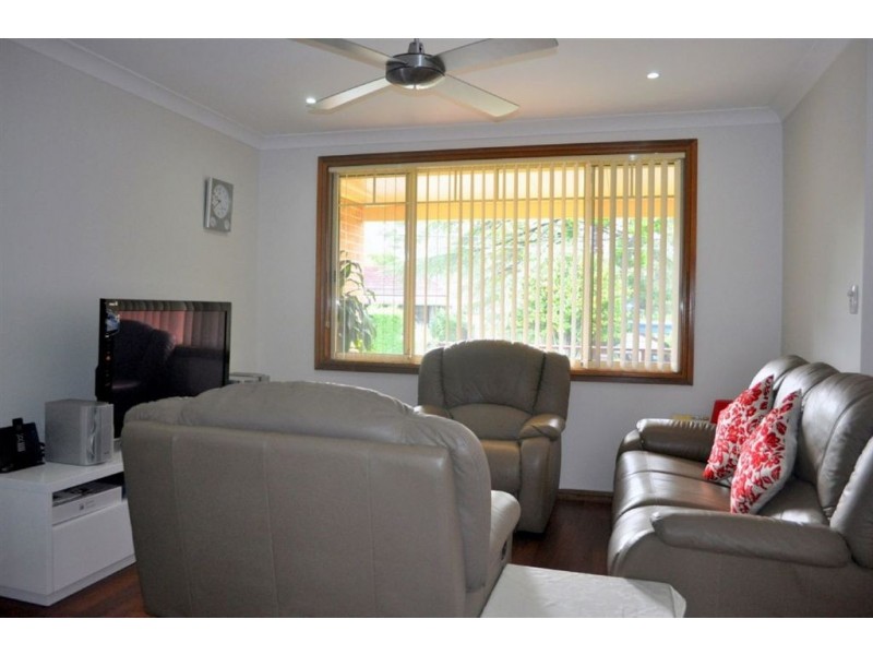 35 Ula Crescent, Baulkham Hills NSW 2153
