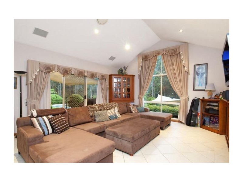 5 Neville Court, Castle Hill NSW 2154