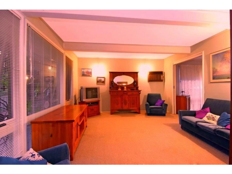 14 Louise Avenue, Baulkham Hills NSW 2153