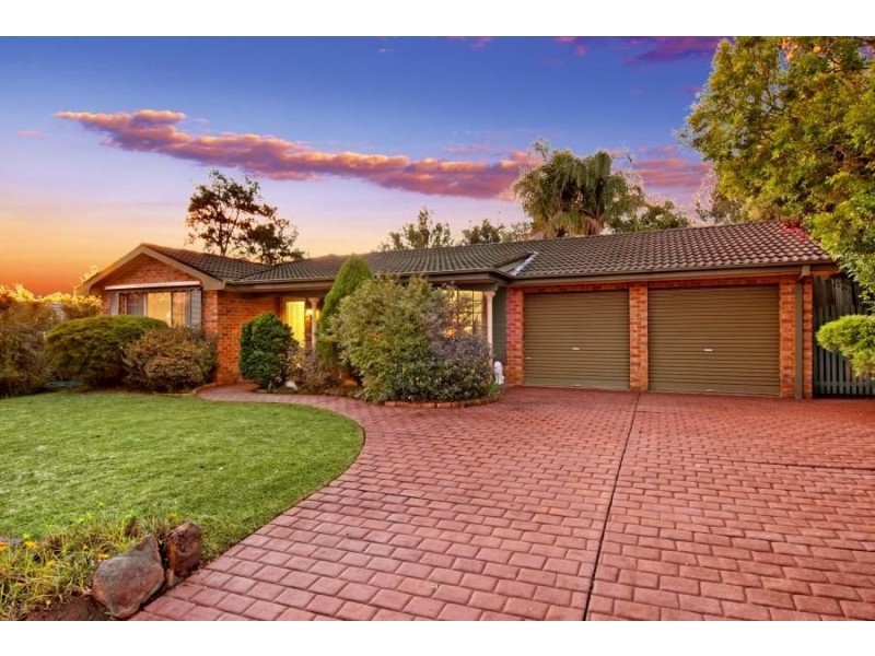 10 Bishopsgate Avenue, Castle Hill NSW 2154