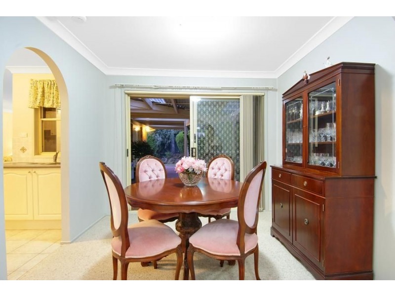 10 Bishopsgate Avenue, Castle Hill NSW 2154