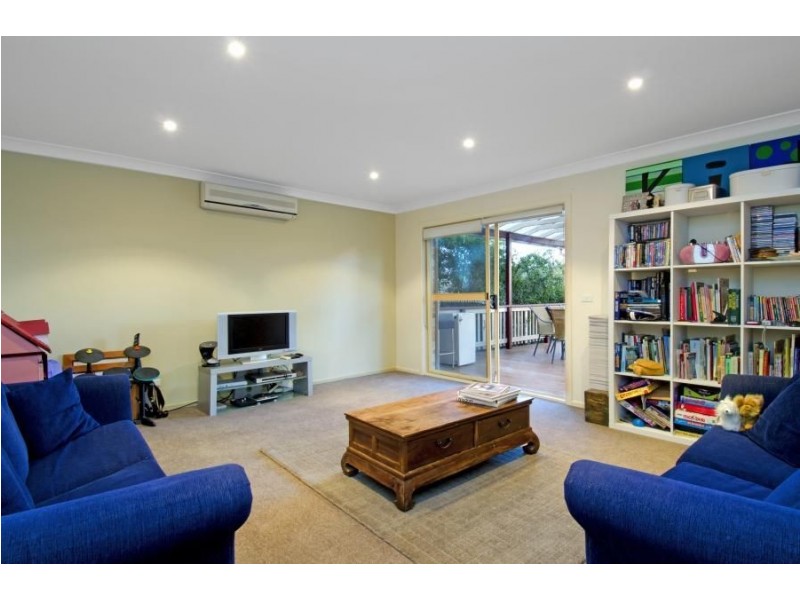 92 Ridgecrop Drive, Castle Hill NSW 2154